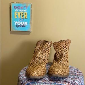 🐰Dolce Vita size 9.5 booties🐰